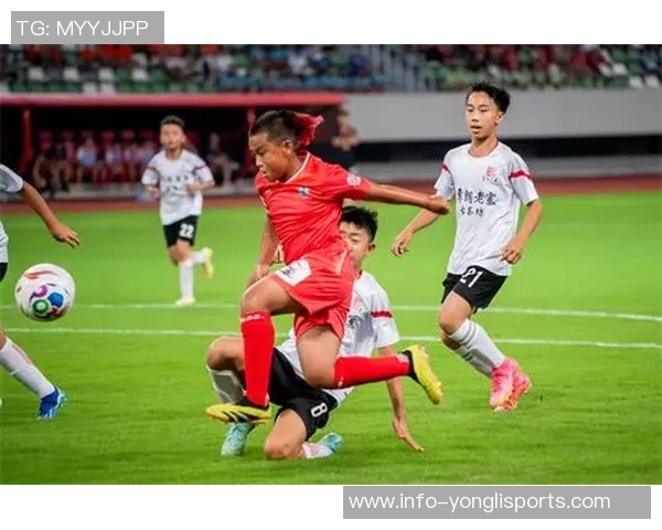 施耐德足球引领新潮流打造未来足球运动的全新体验与发展方向